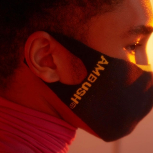 時尚防疫超前部署！AMBUSH、UNIQLO 等 3 款口罩推薦，最便宜只要台幣 200 元有找！