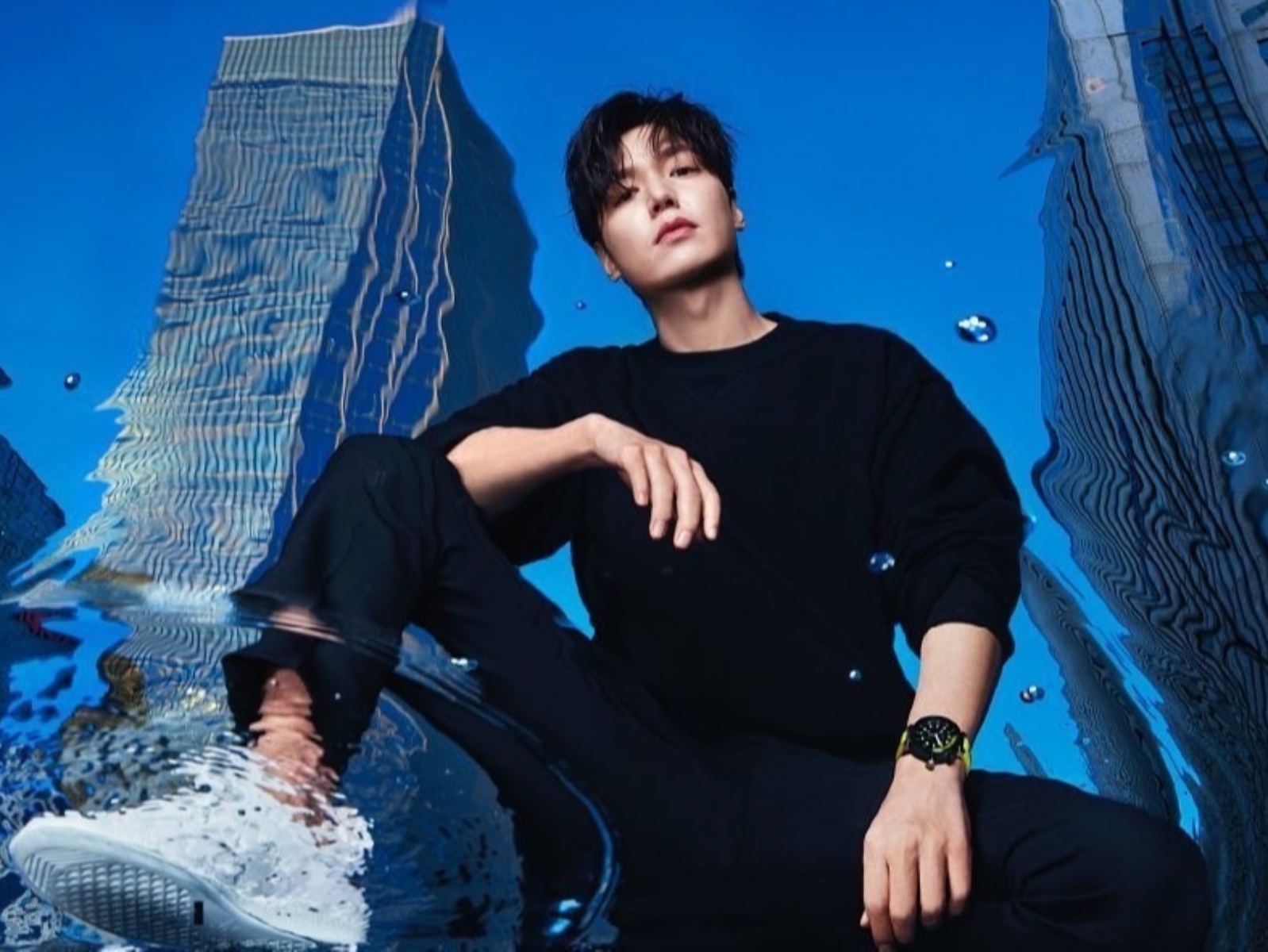 刺青又抽菸的最美小三形象？《無法抗拒的他》韓韶禧的勵志成名故事！